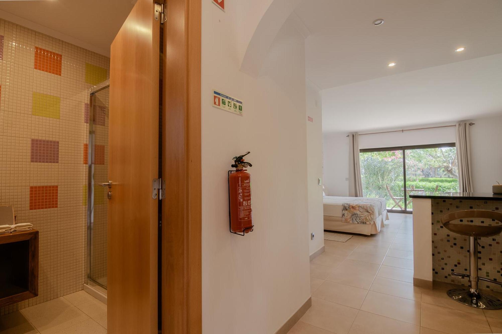 Apt. 65, Premium Location, Beach&Swimming Pool Albufeira Exterior foto